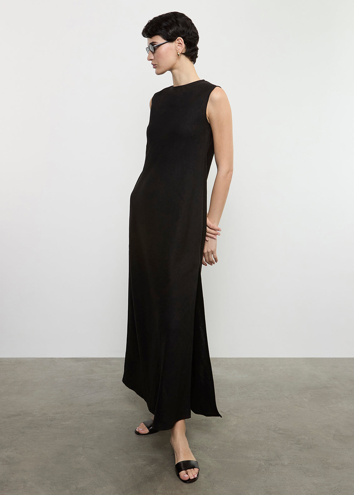 Linen Bias Sheath Dress | Black