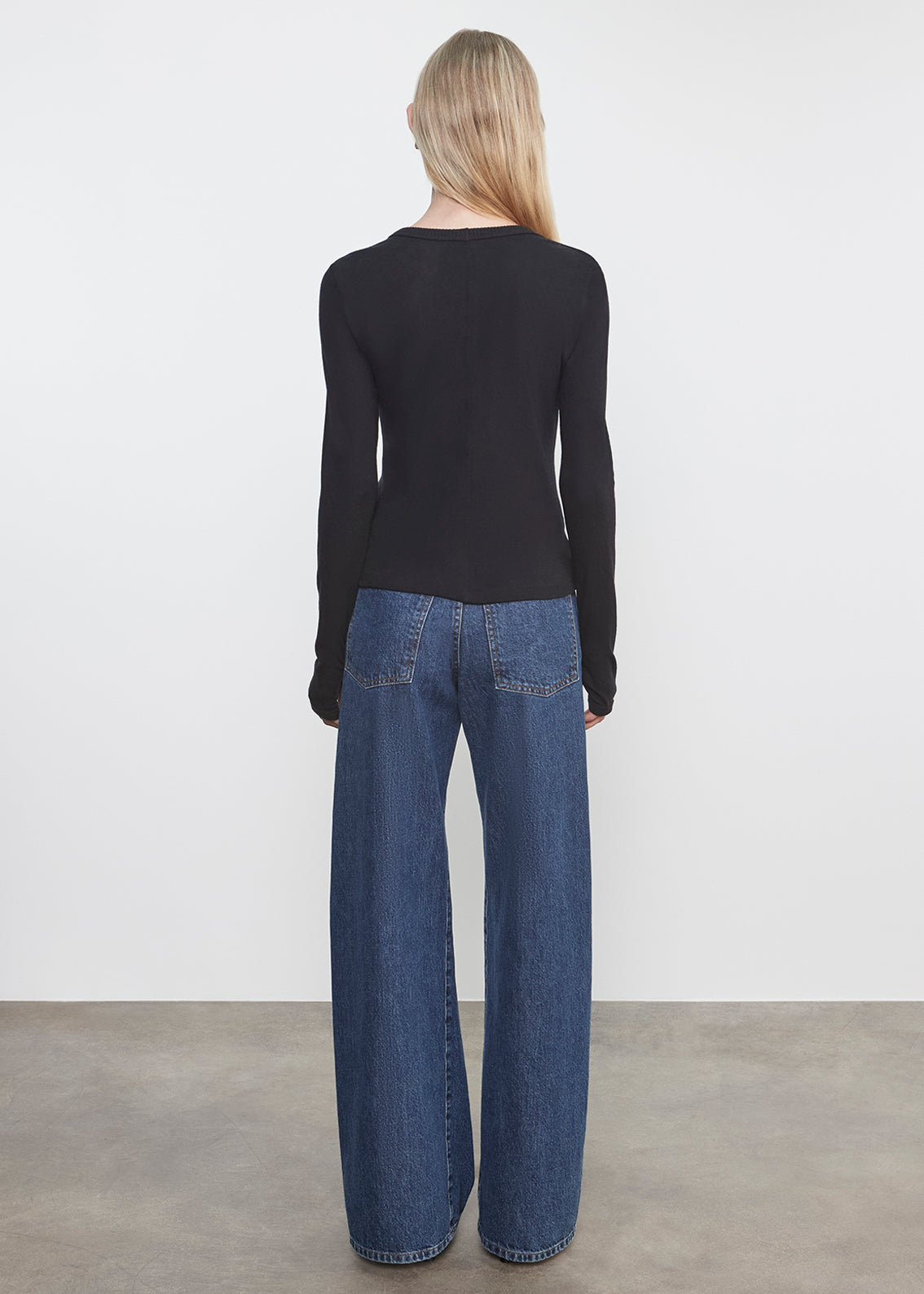 Cashmere Jersey New Classic V-Neck | Black