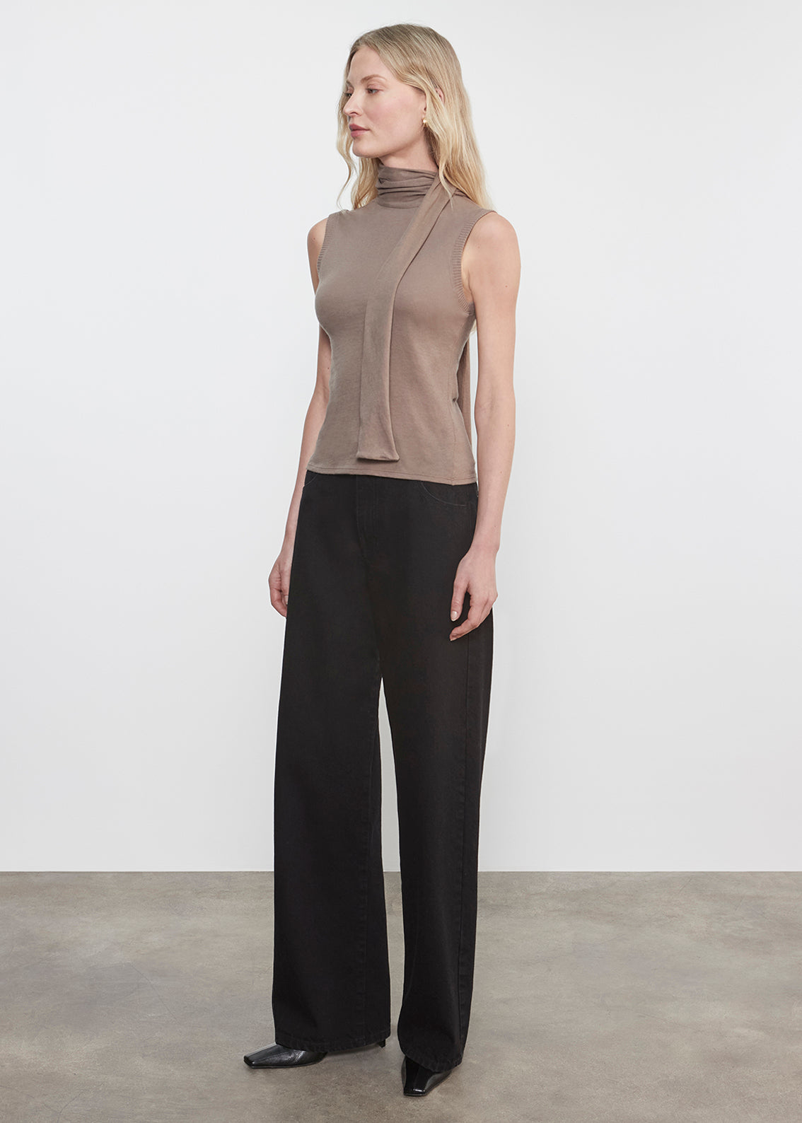 Cashmere Sleeveless Scarf Top | Walnut