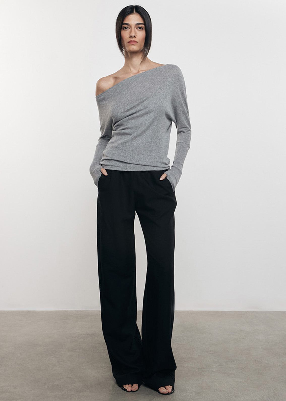 cashmere cuffed off shoulder l/s - smoke