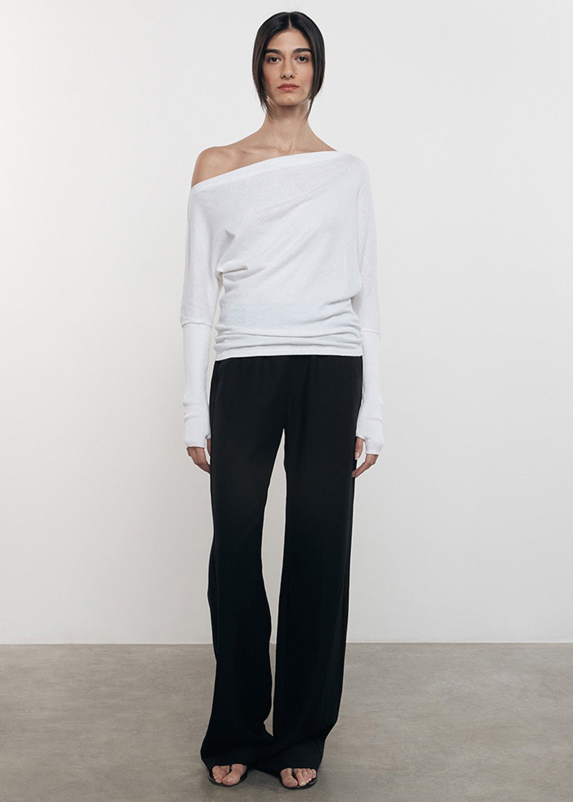 cashmere cuffed off shoulder l/s - white