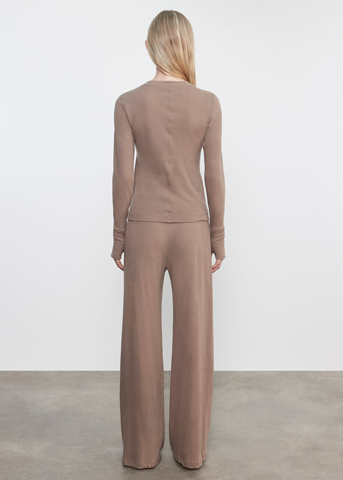 Cashmere Easy Cuffed Crew | Walnut