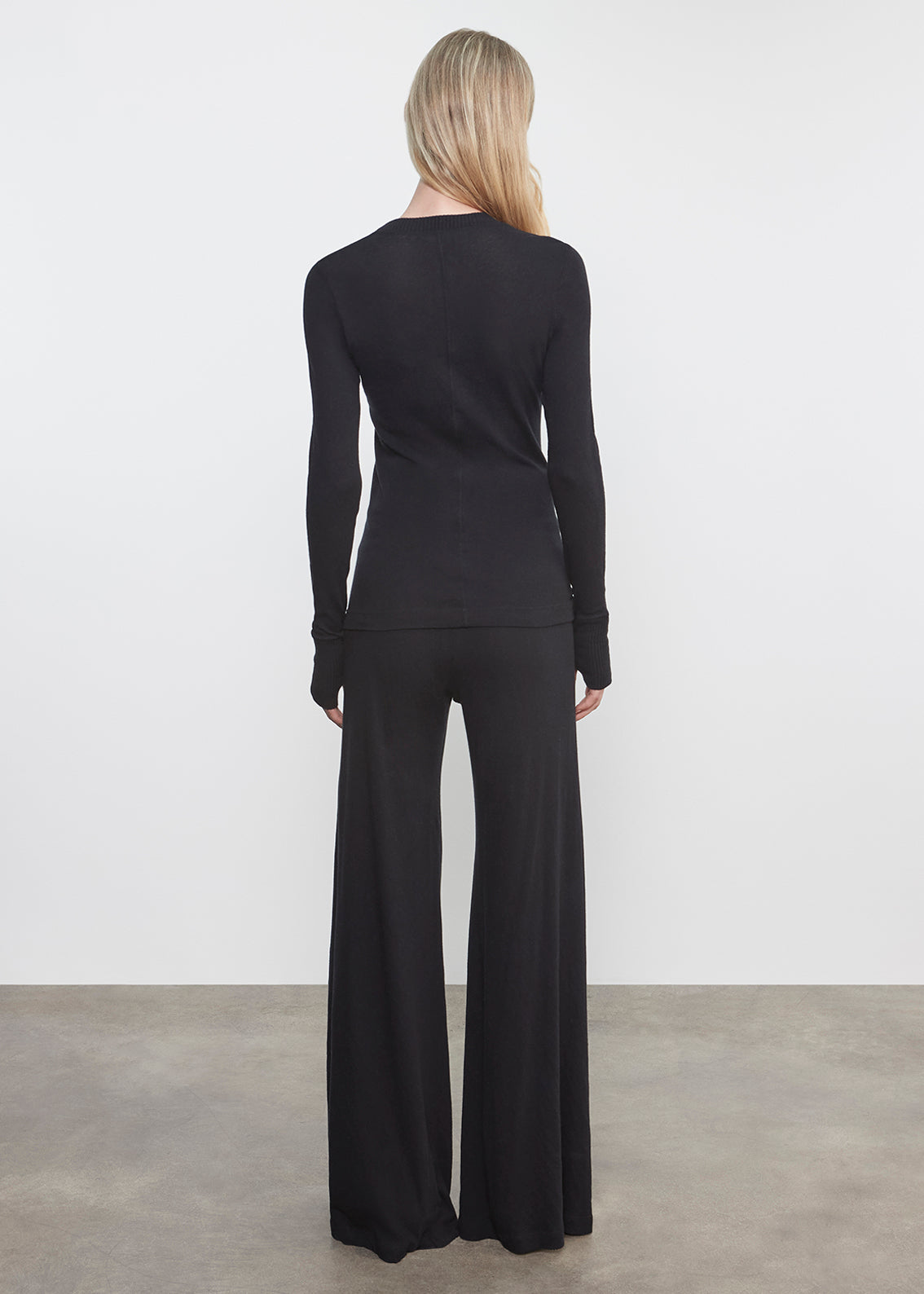 Cashmere Easy Cuffed U | Black