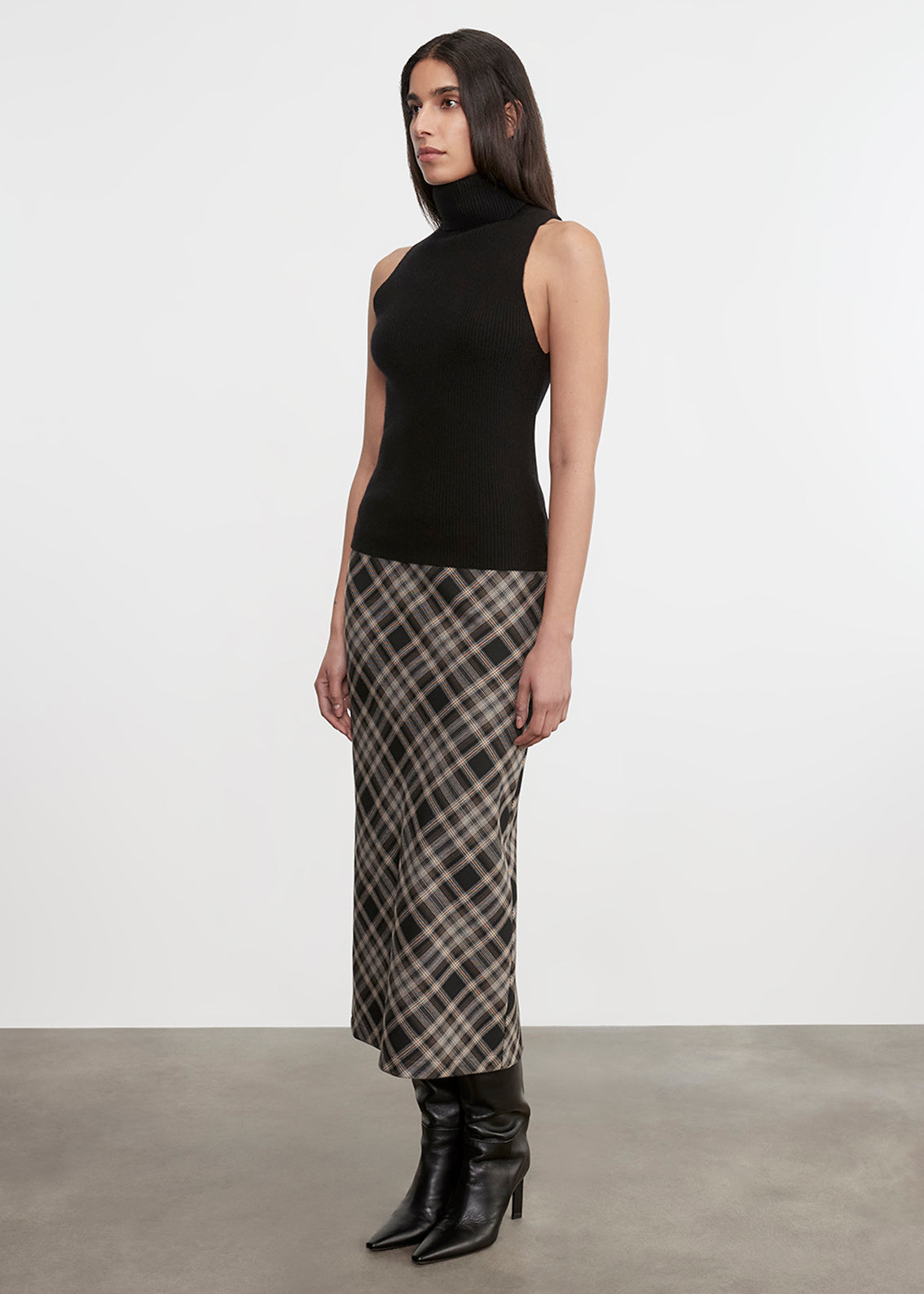 Easy Plaid Bias Skirt | Plaid