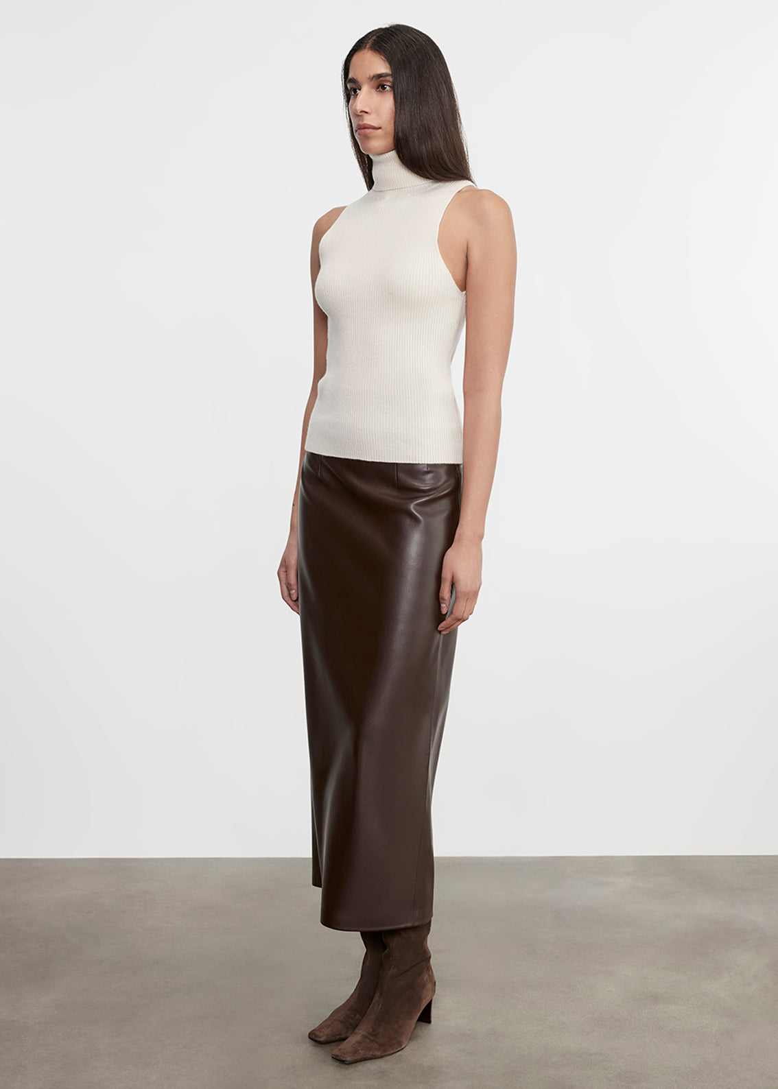 Cashmere Sleeveless Sweater | Chalk