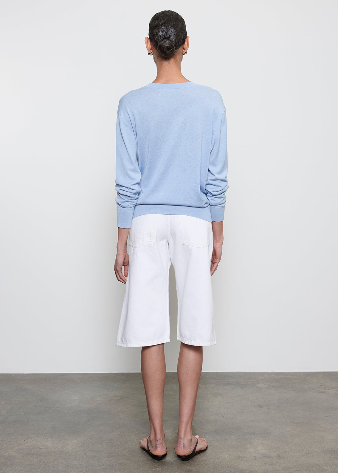 Silk Knit Crew | Pale Blue