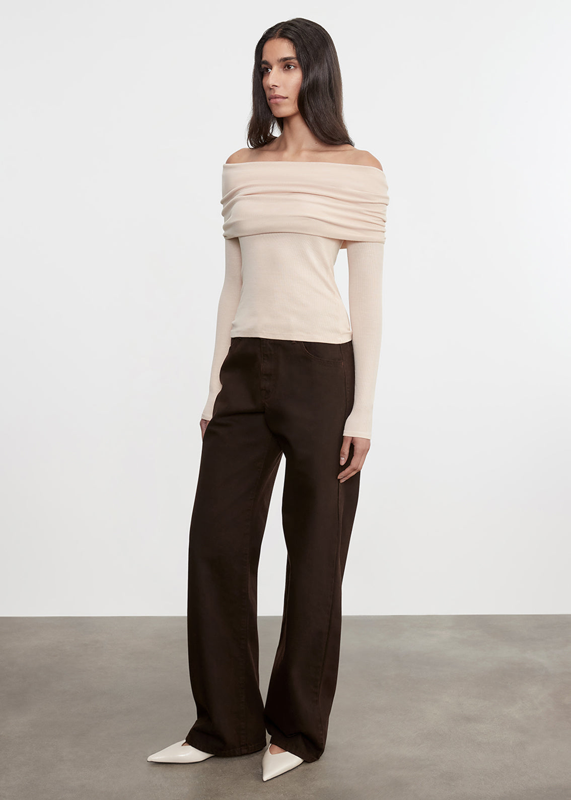 Silk Rib L/S Off-Shoulder Top | Fawn