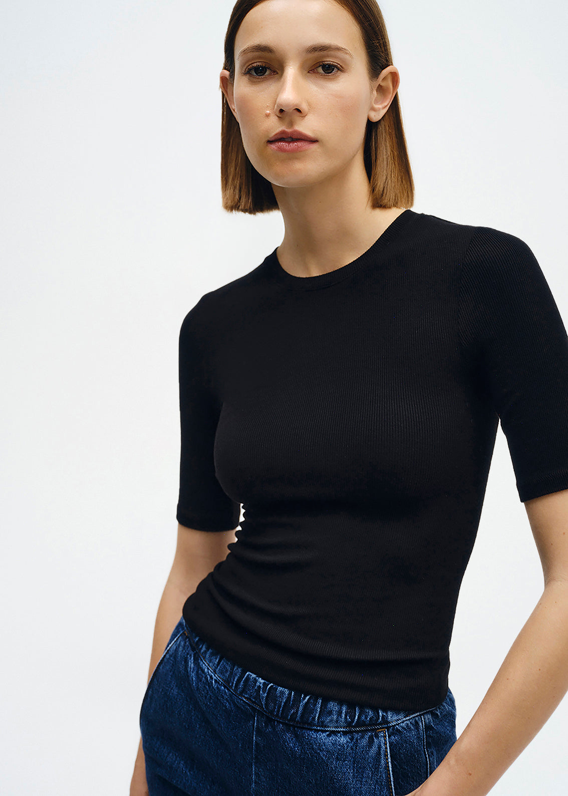 Silk Rib Fitted Half Sleeve Crew | Black