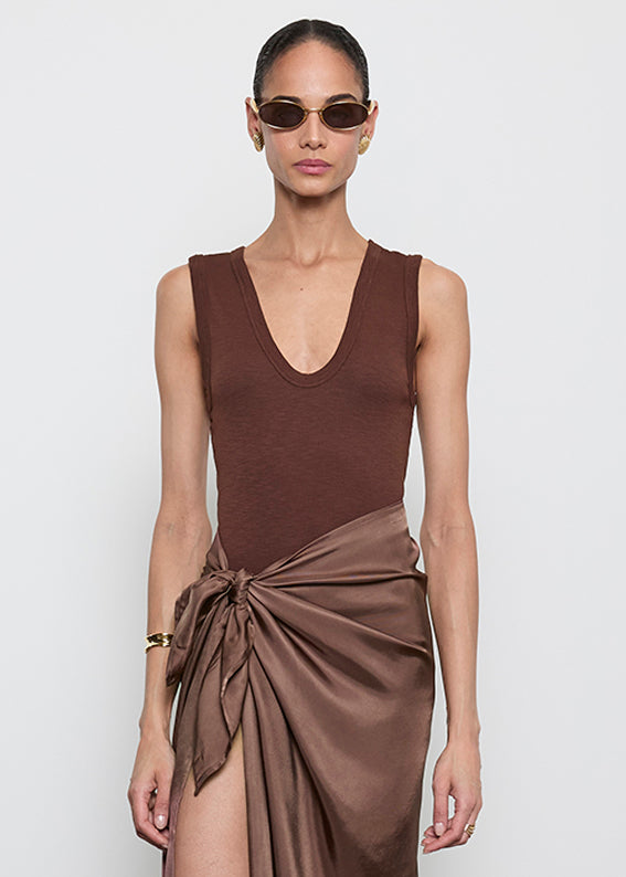 Textured Knit Sleeveless U | Chocolate – Enza Costa