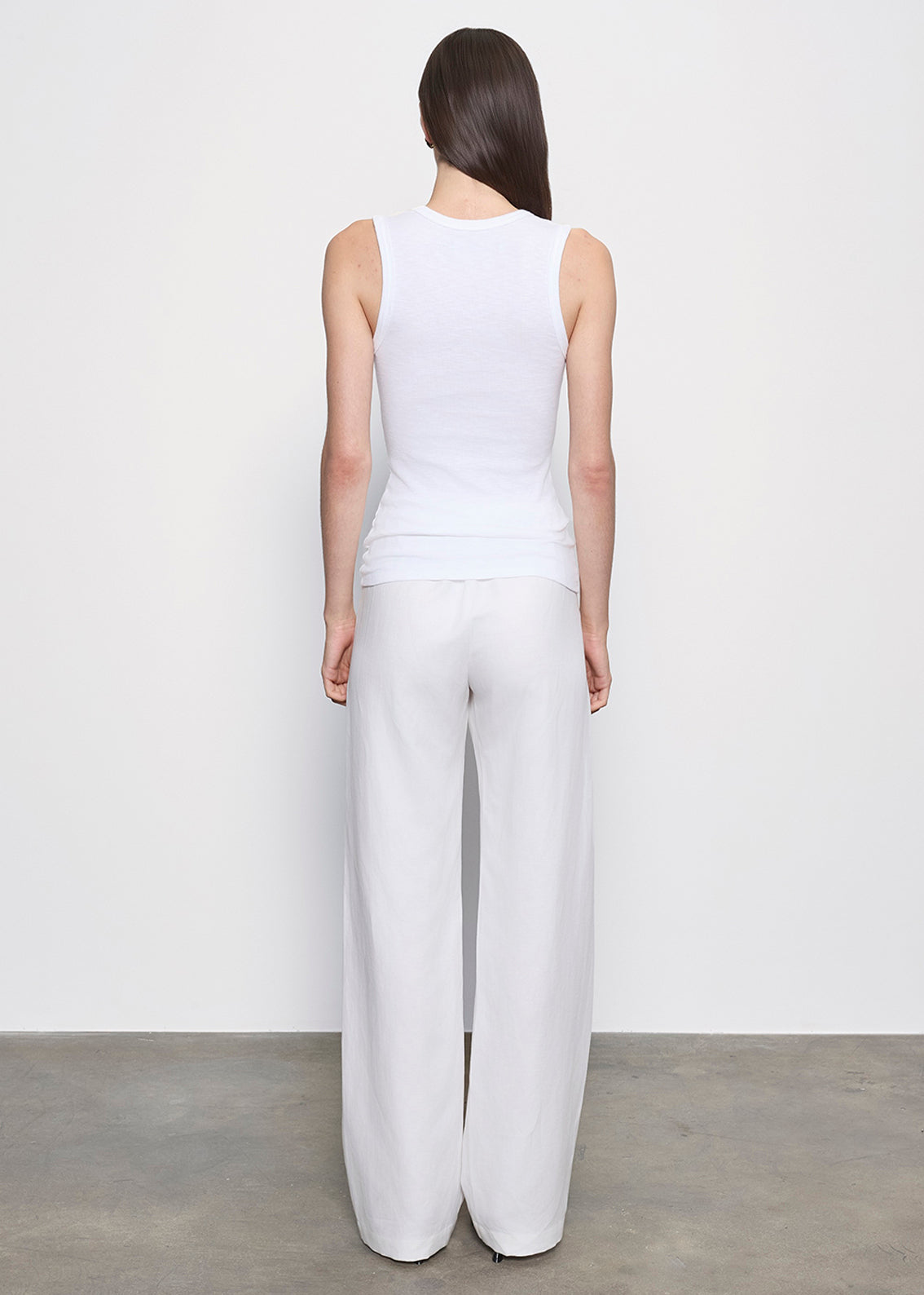 Textured Knit Sleeveless U | White