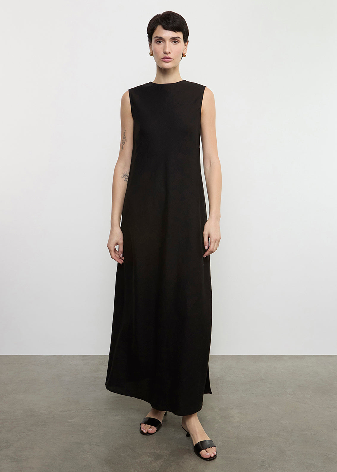 Linen Bias Sheath Dress | Black