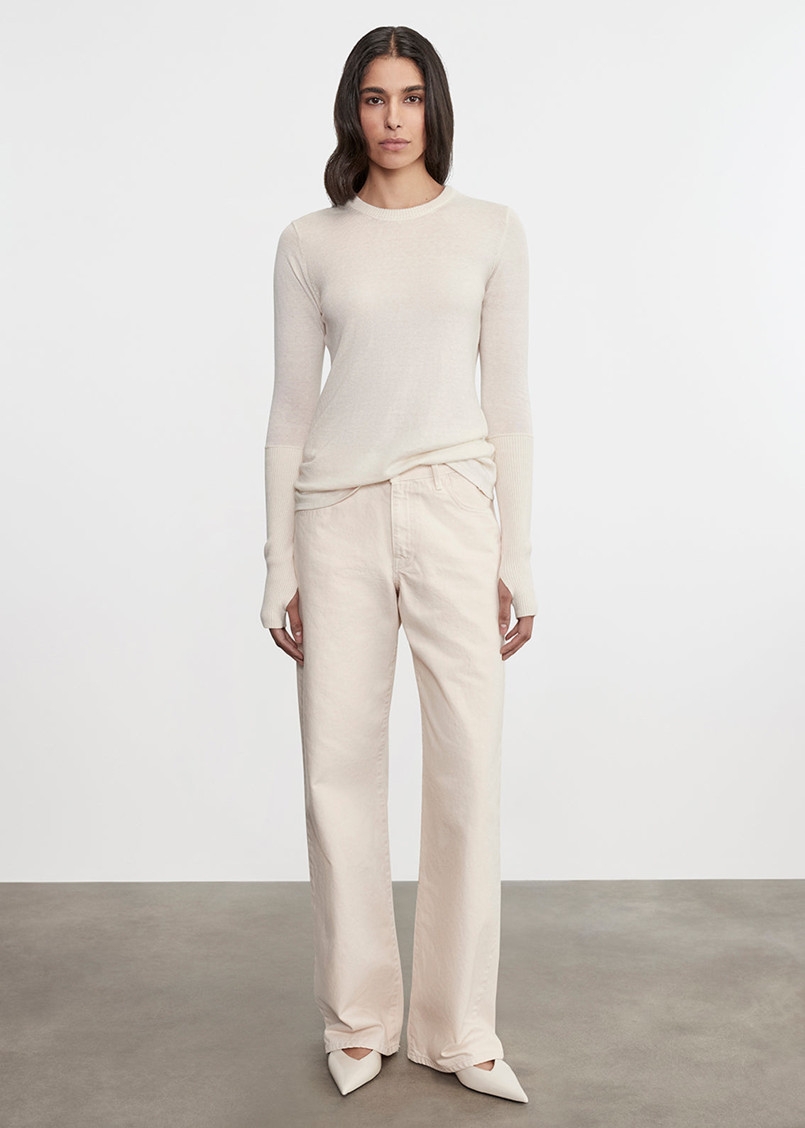 Fine Cashmere Knitted Crewneck Sweater | Ivory