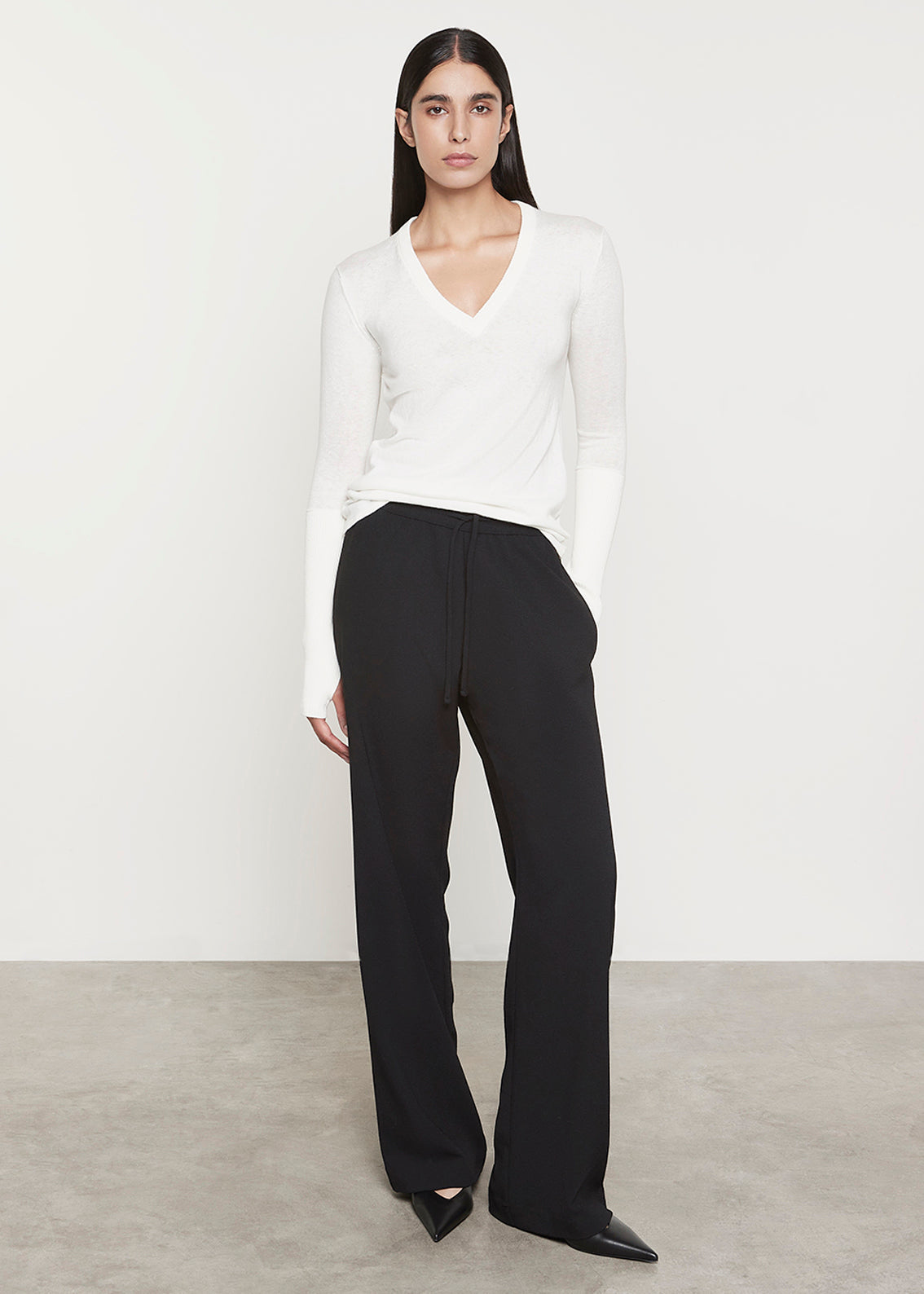 Crepe Drawstring Pant | Black