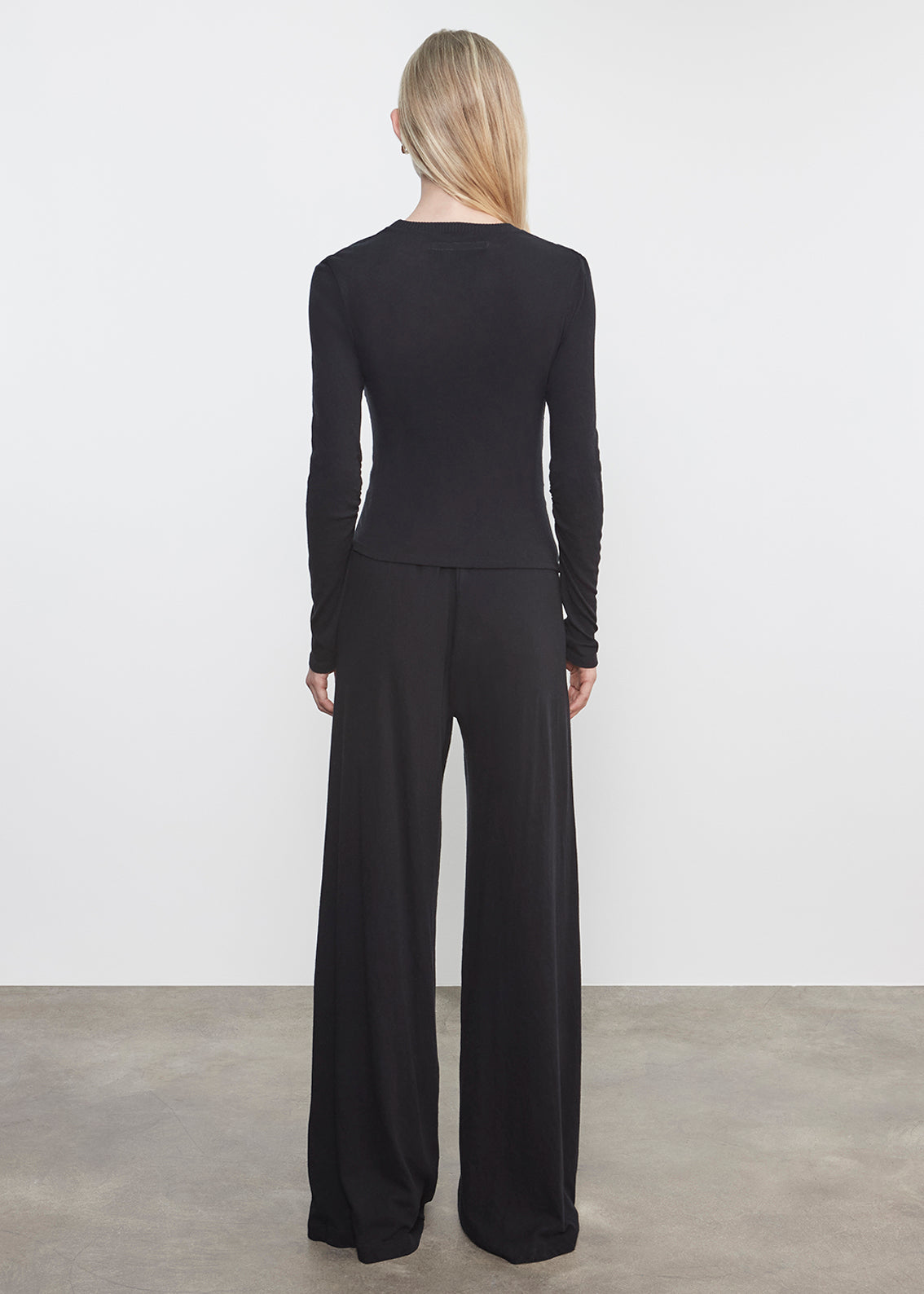 Cashmere Draped L/S Crew | Black