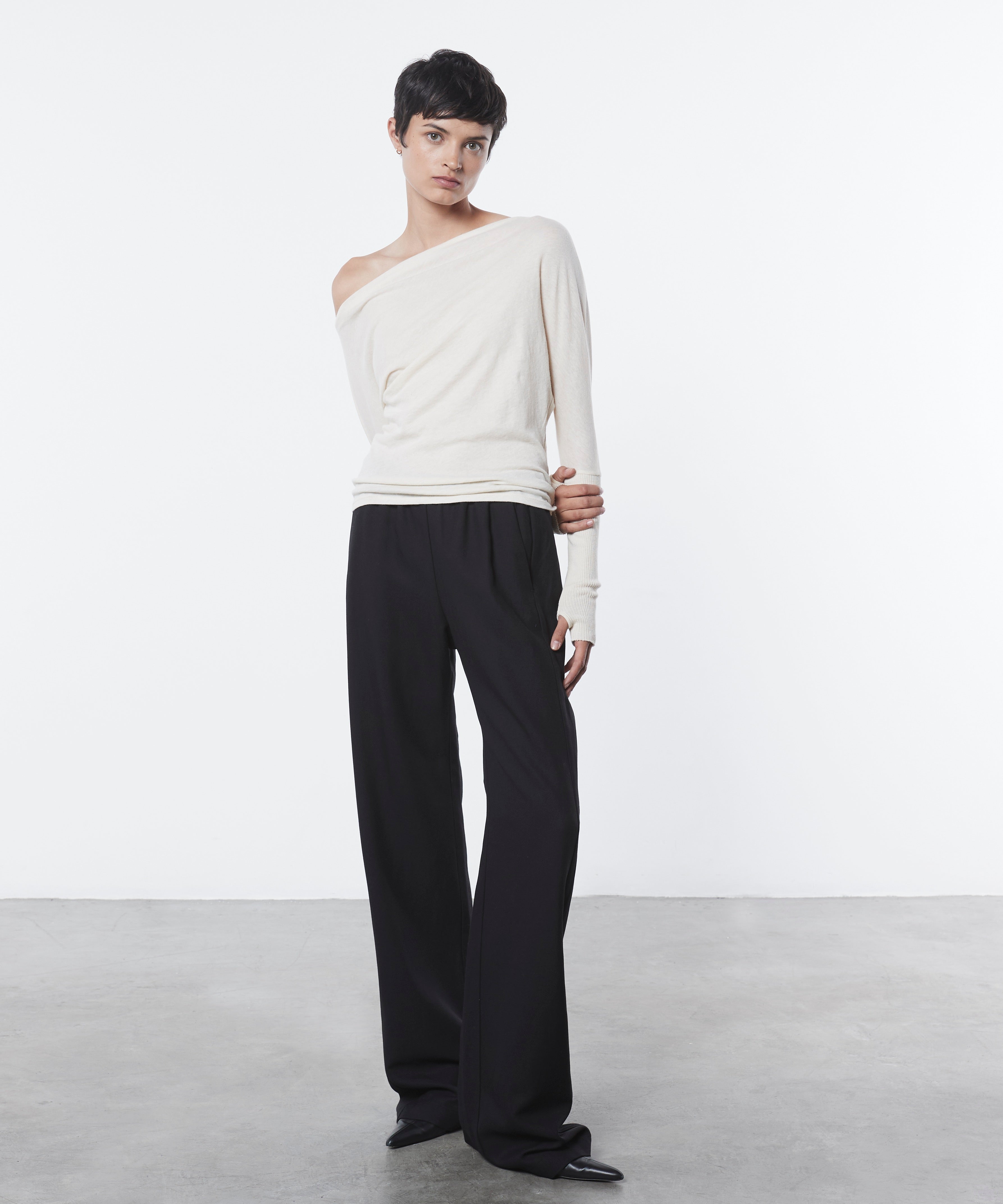 Cashmere Cuffed Off Shoulder L S Natural Enza Costa