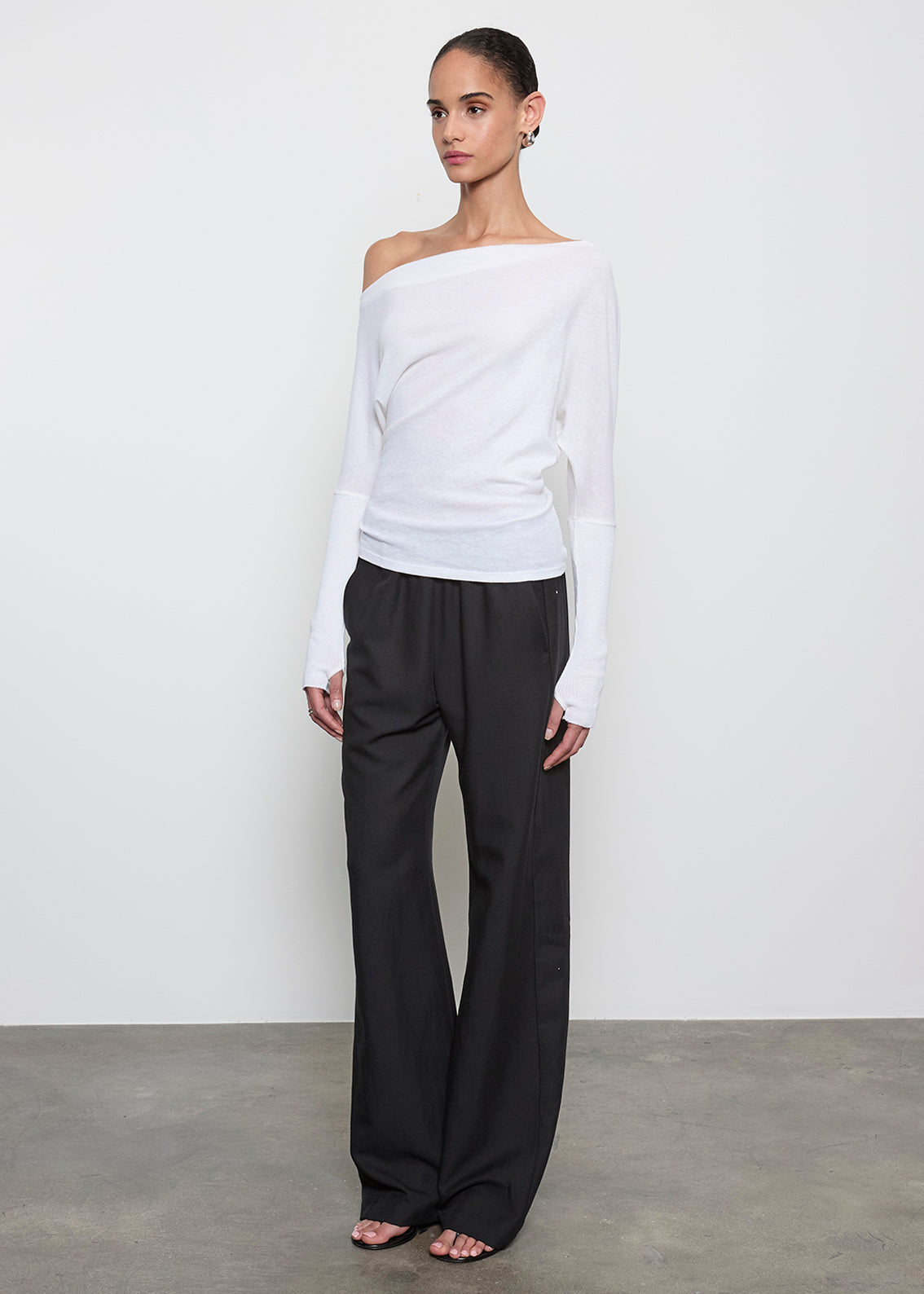 Cashmere Cuffed Off Shoulder L/S | White – Enza Costa