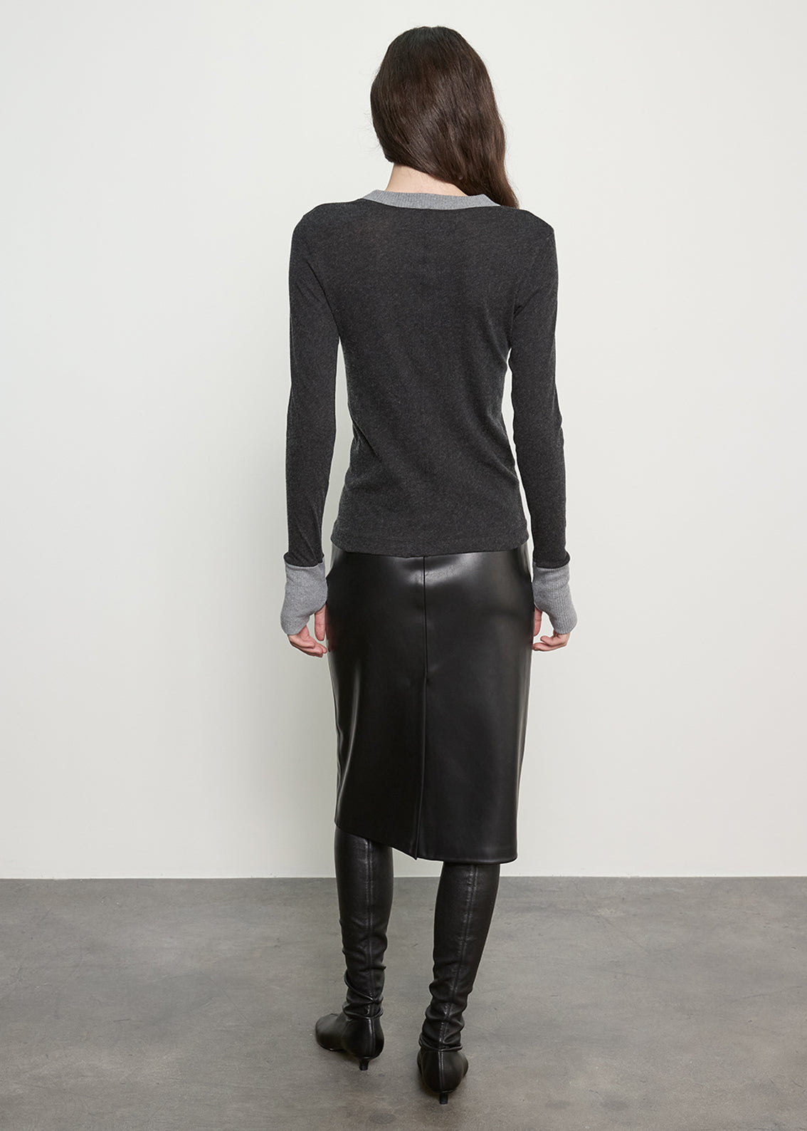 Leather Minimal Skirt | Black