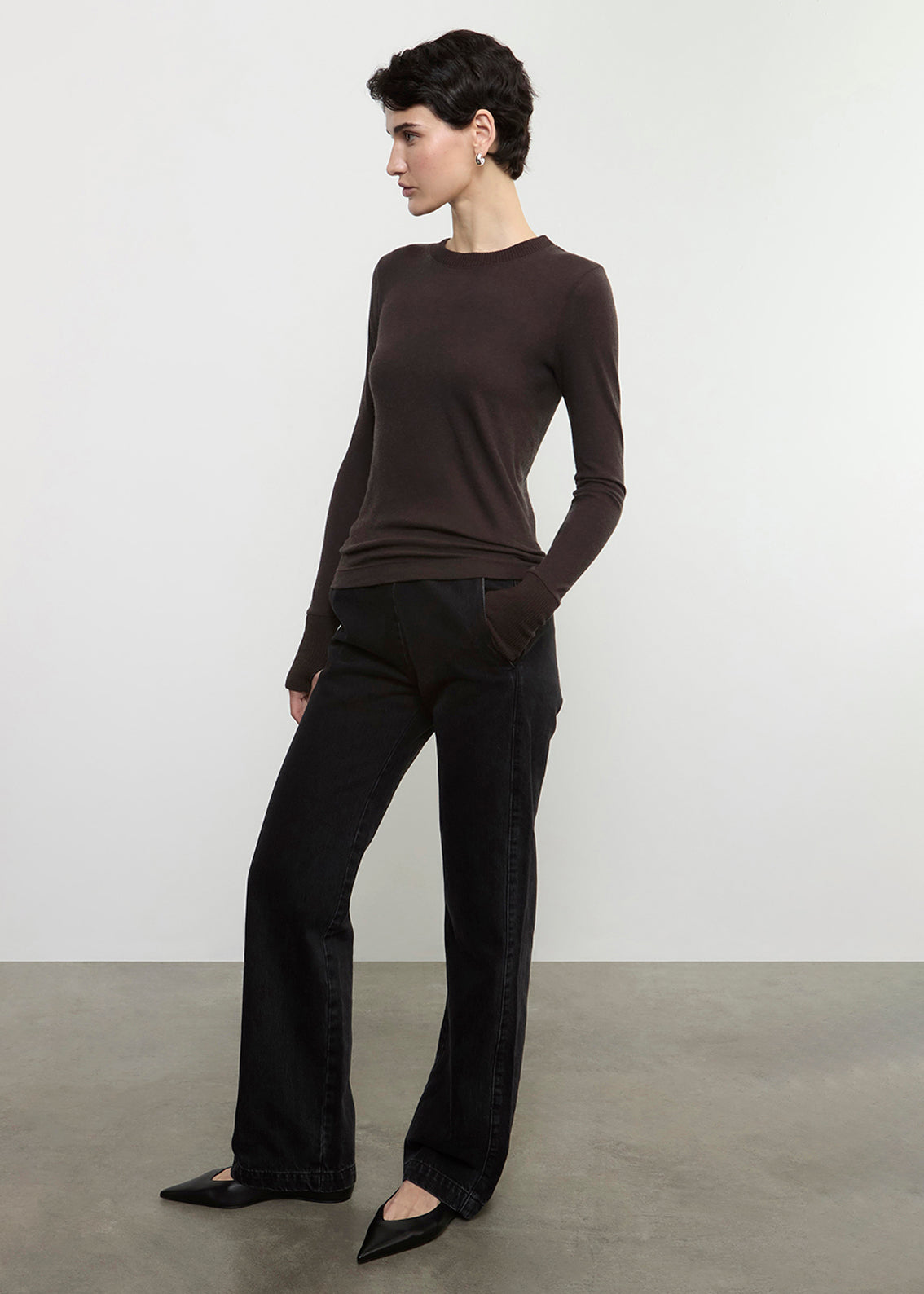 Cashmere Easy Cuffed Crew | Dark Brown