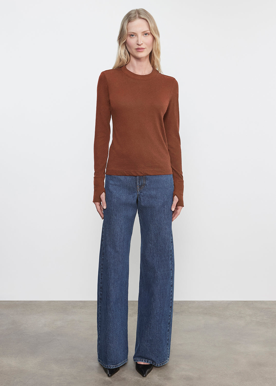 Cashmere Easy Cuffed Crew | Nutmeg
