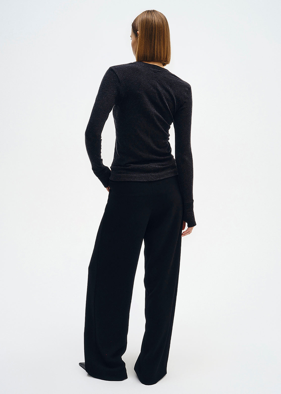 Side-Zip Essential Trouser | Black