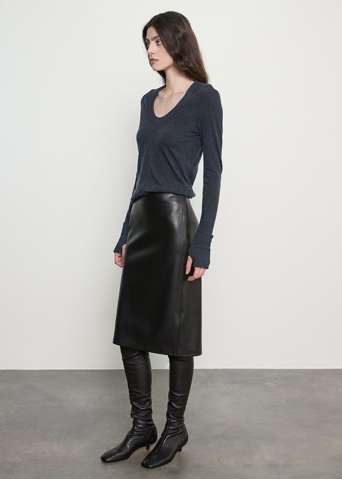 Fine Cashmere Easy Cuffed U | Ink