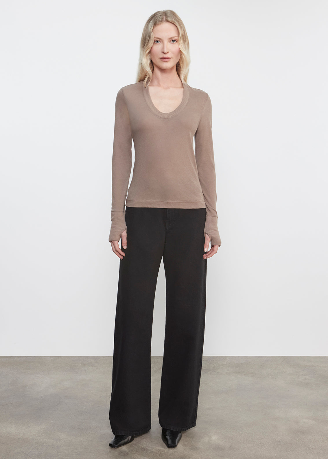 Cashmere Easy Cuffed U | Walnut
