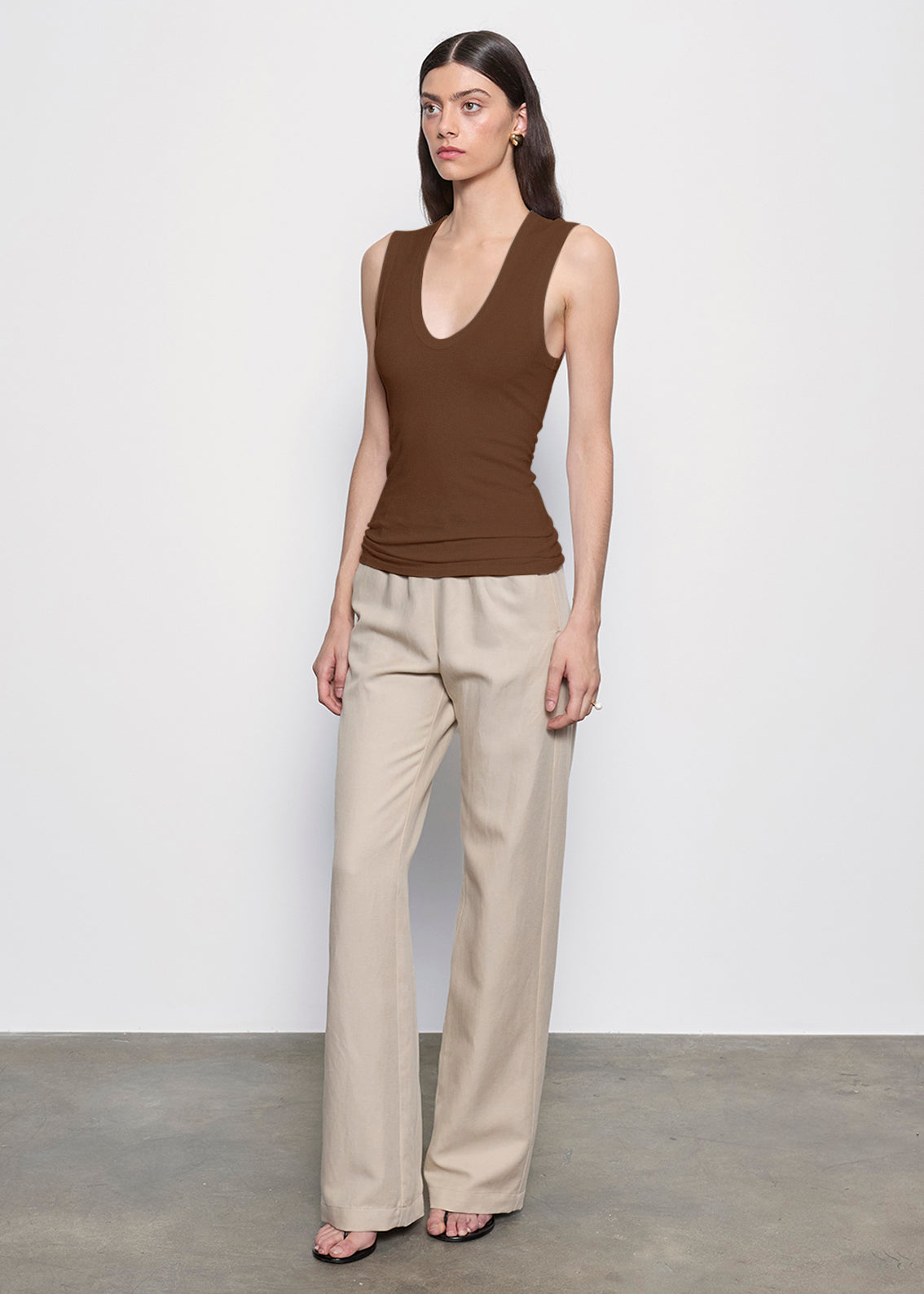 Supima Cotton Essential Sleeveless U | Chocolate