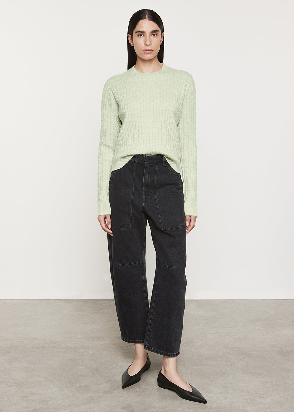 Powder Cashmere Cable Knitted Crew | Sage