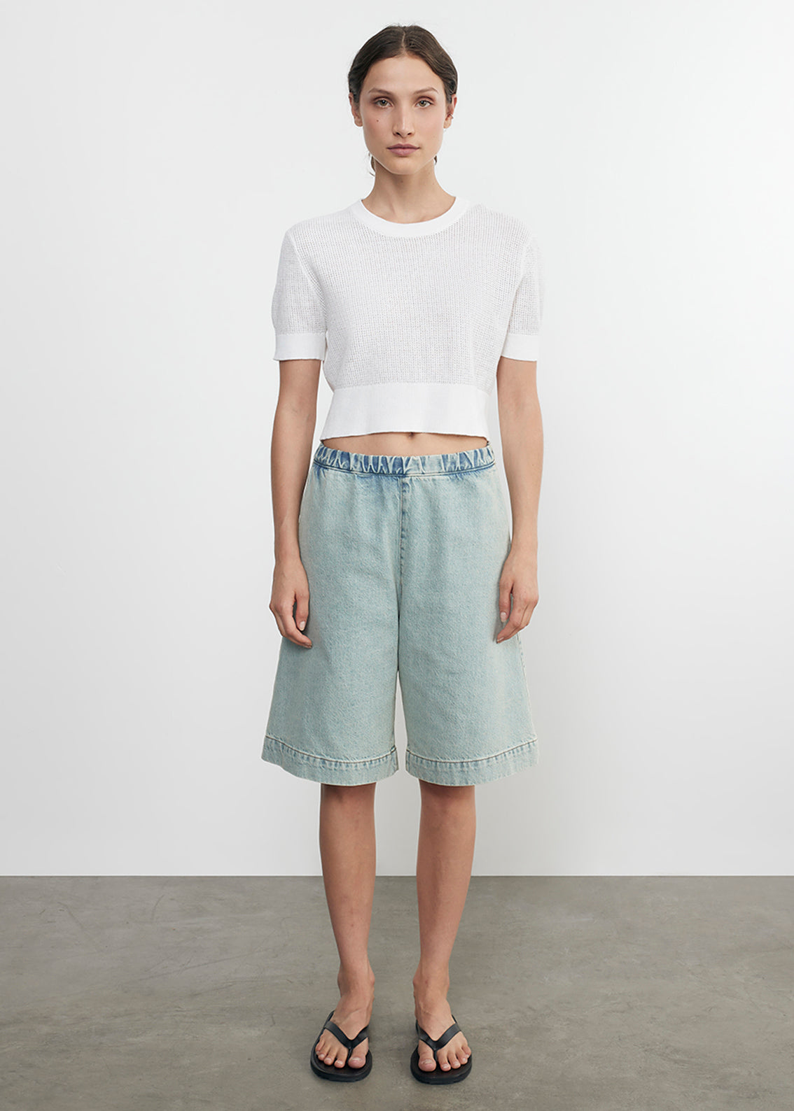 linen open knit cropped s/s in white