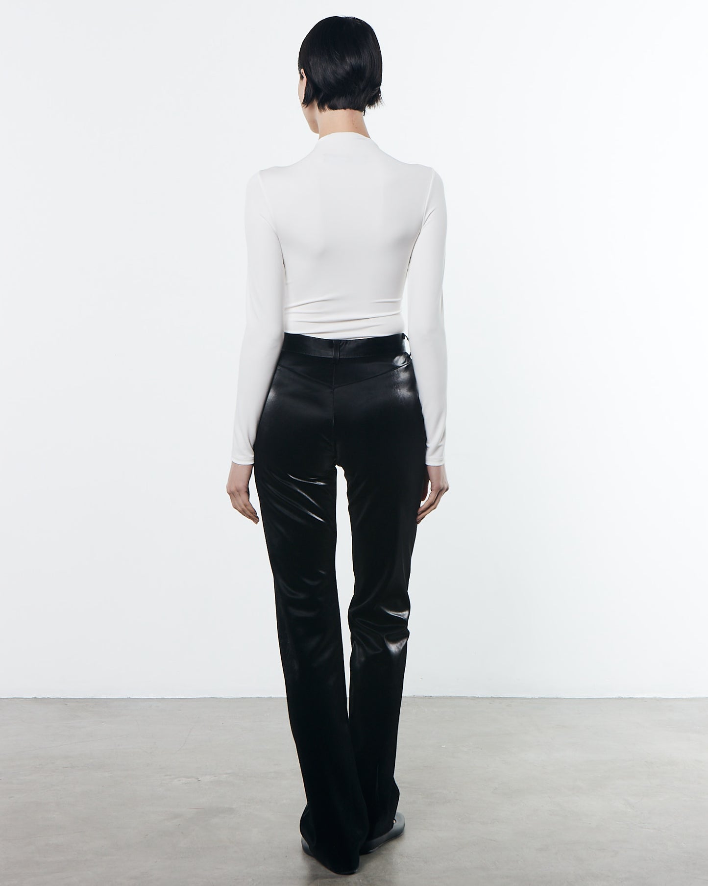 Matte Jersey L/S Wrap Bodysuit_Off White-Back