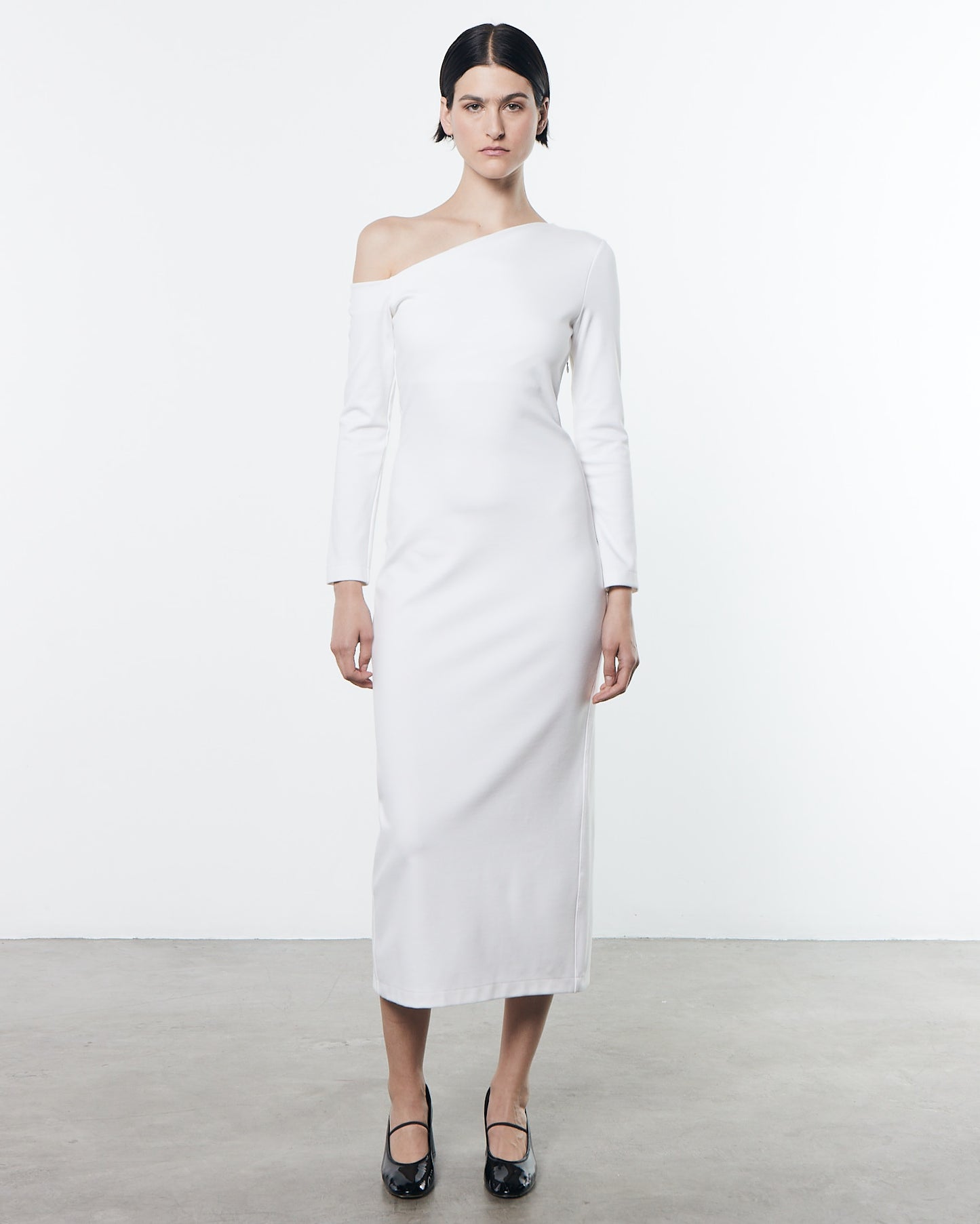 Exposed Shoulder Dress_Off White-Front