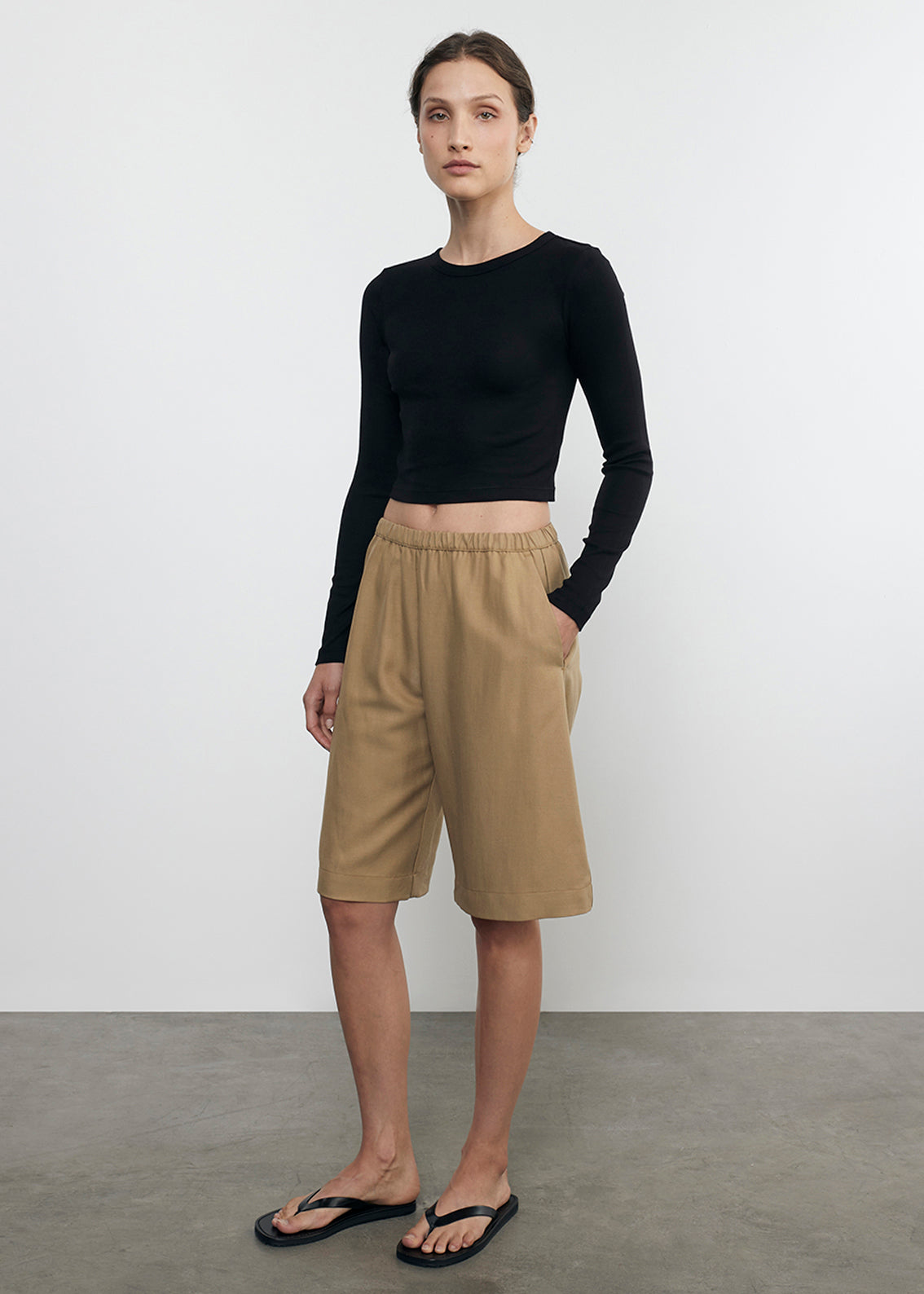 Supima Baby Rib L/S Cropped Top | Black