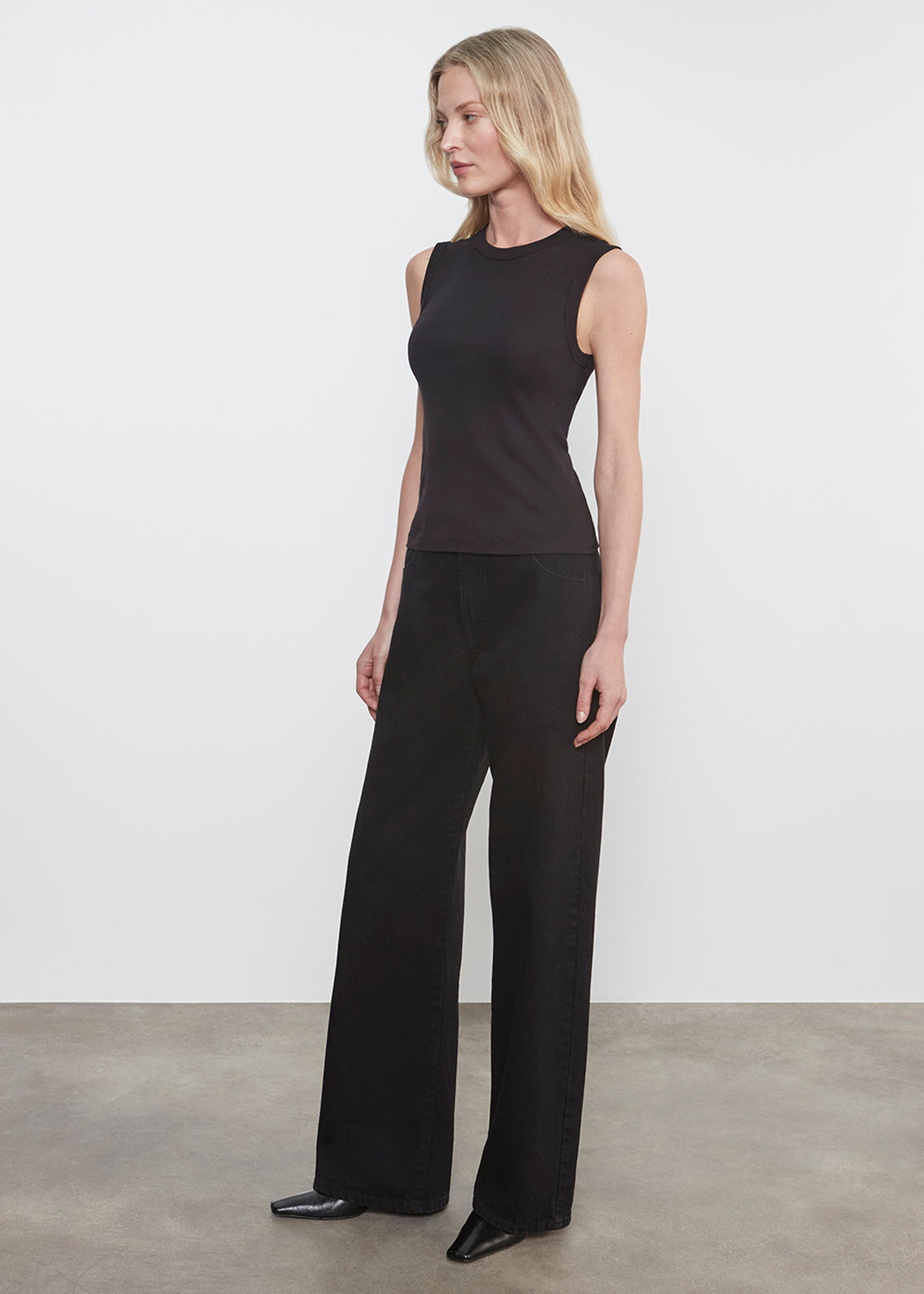 Supima Cotton New Classic Sleeveless Tee | Black
