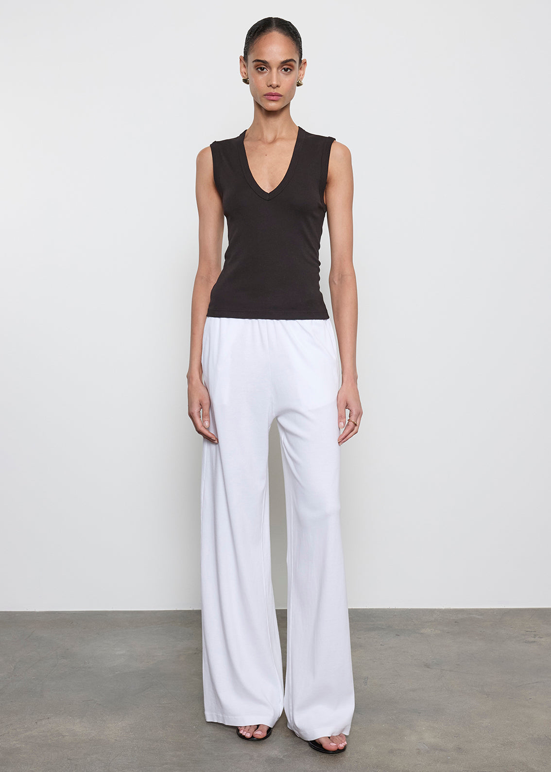 Supima Cotton Sleeveless V | Black