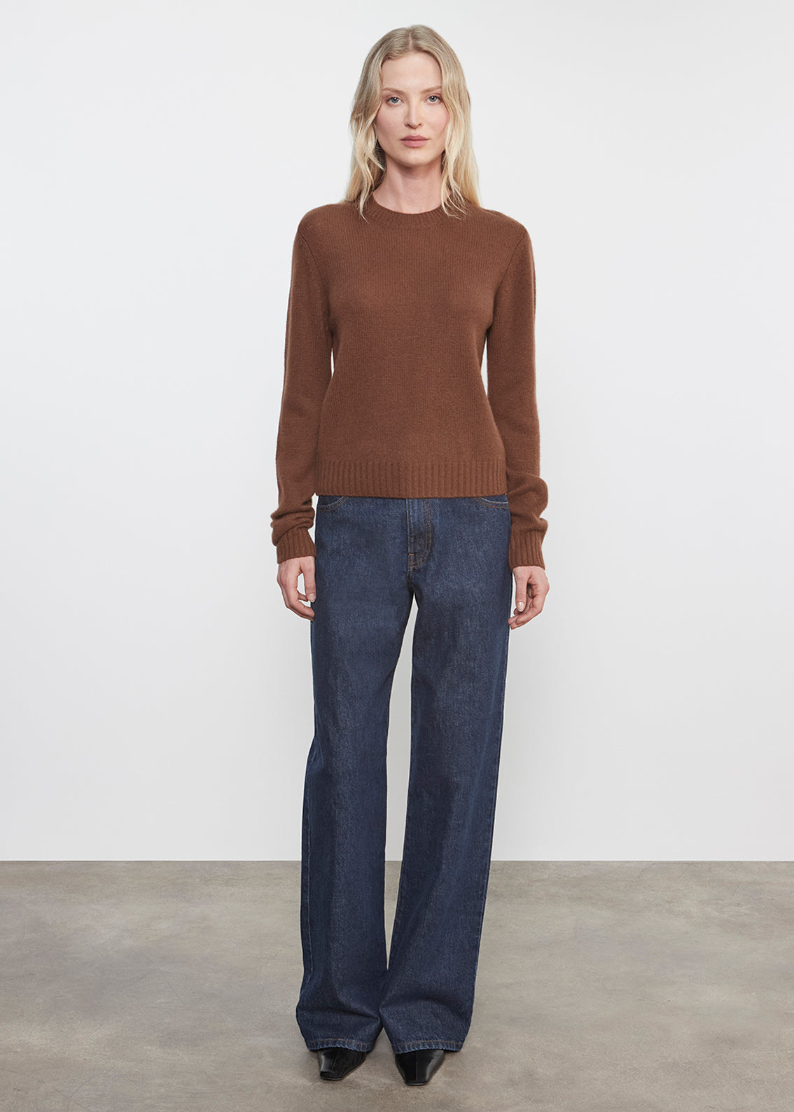 Cashmere Easy L/S Crew | Nutmeg
