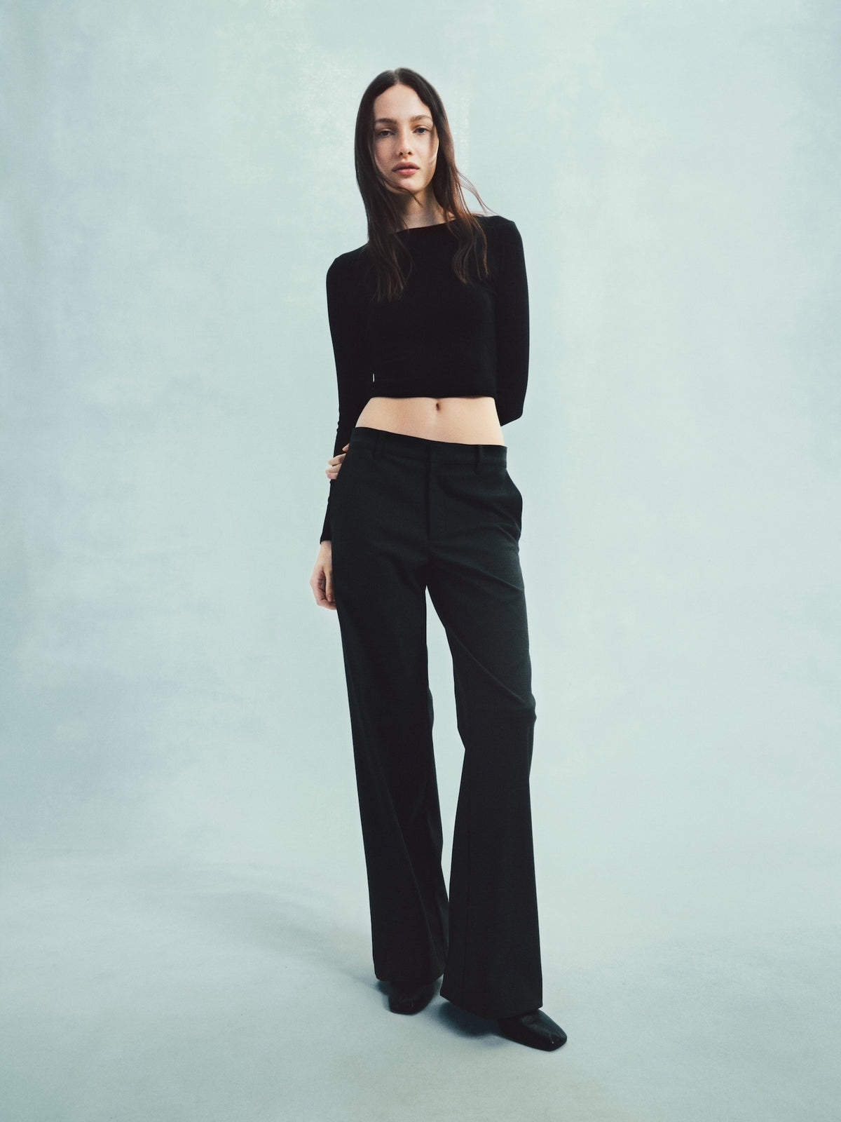 Fluid Silk Rib L/S Tuck Top | Black