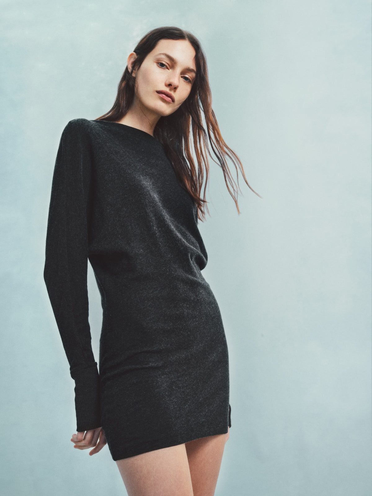 Fine Cashmere Jersey Dolman Curve Dress | Charcoal