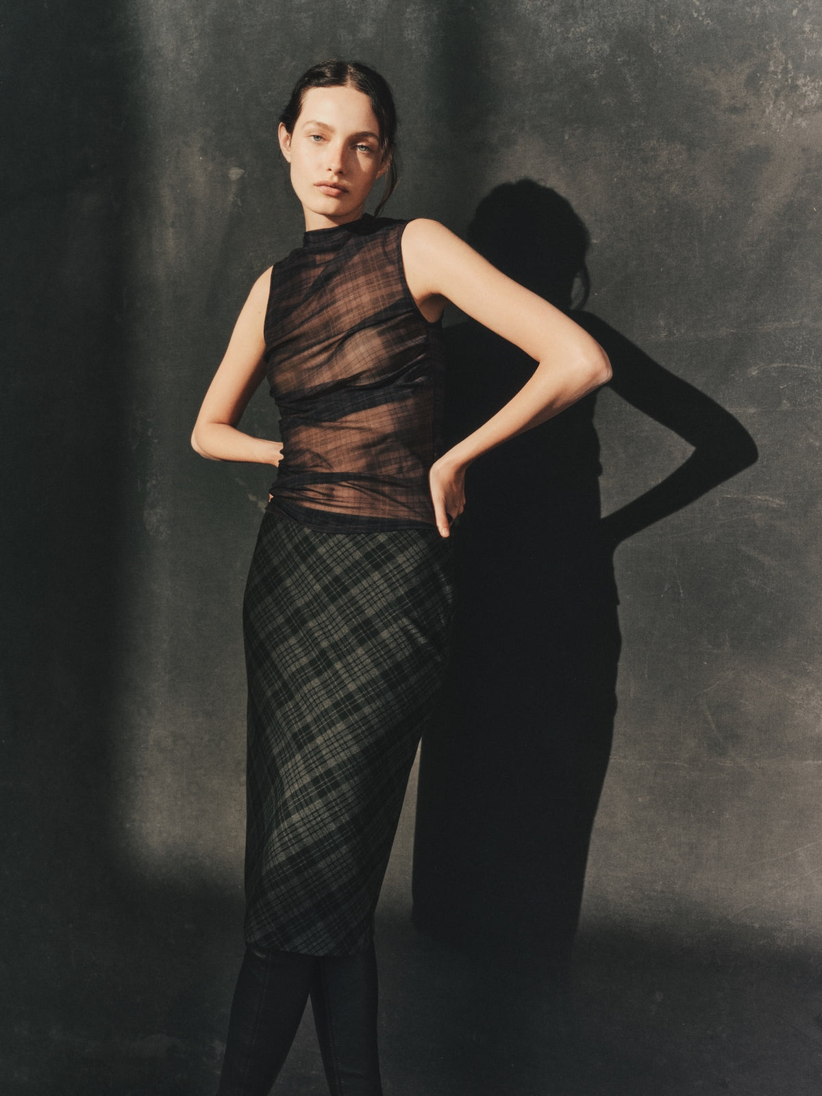 Bias Minimal Skirt in Plaid | Charcoal Plaid