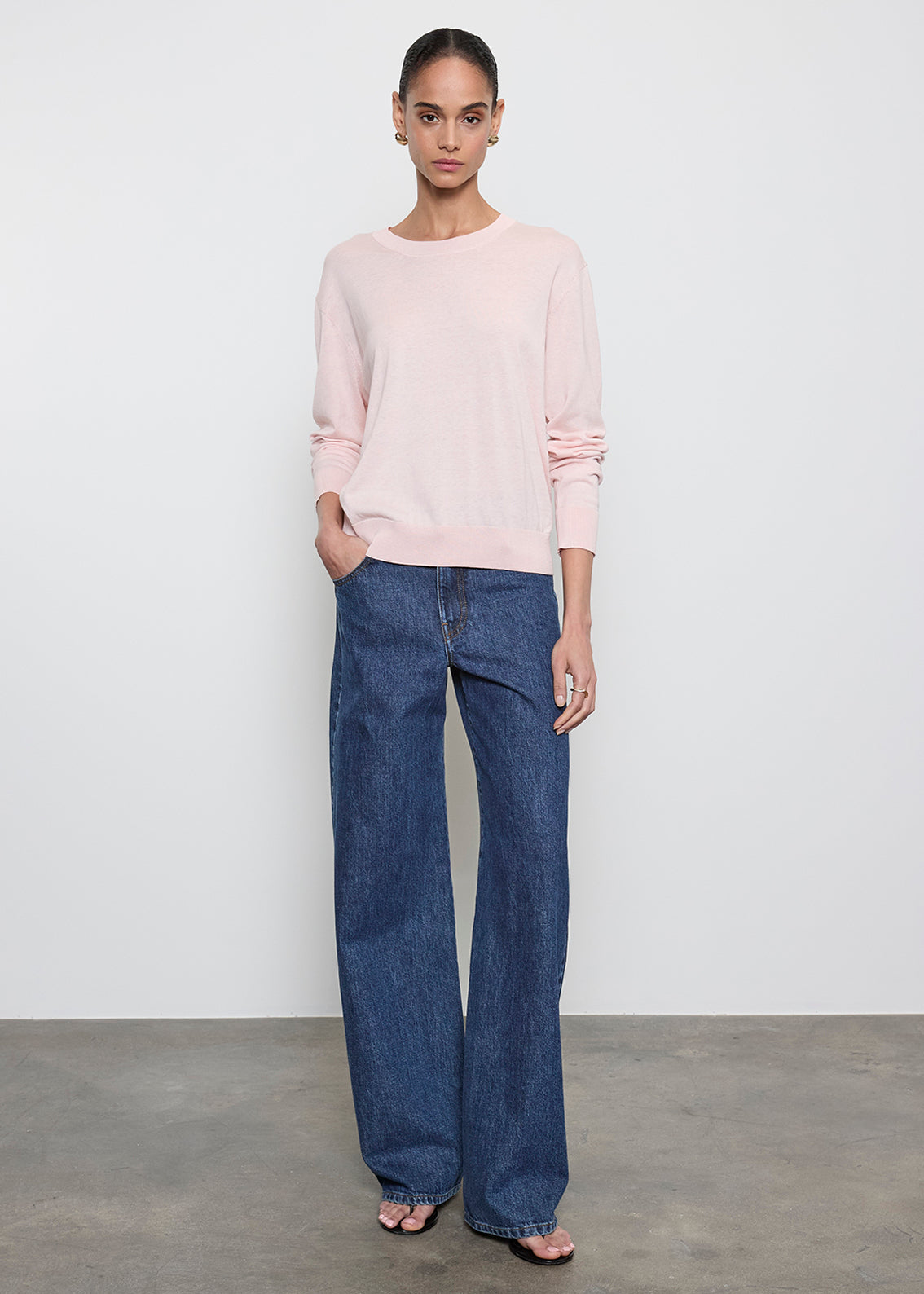 Silk Knit Crew | Pale Pink