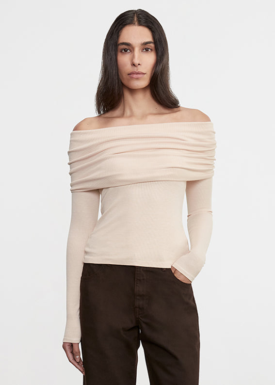 Enza Costa オフショルダー カシミア トップス ロングスリーブ Enza Costa オフショルダー カシミア トップス ロングスリーブ