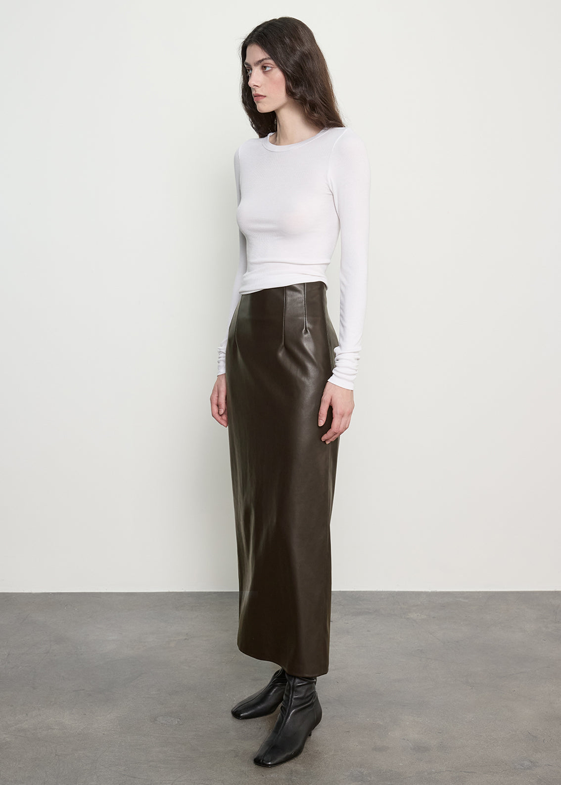 Leather Hi-Waist Curve Skirt | Coffee