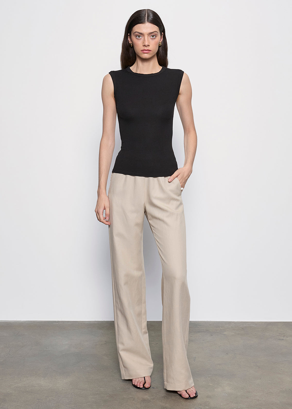 Silk Rib Sleeveless Tank | Black