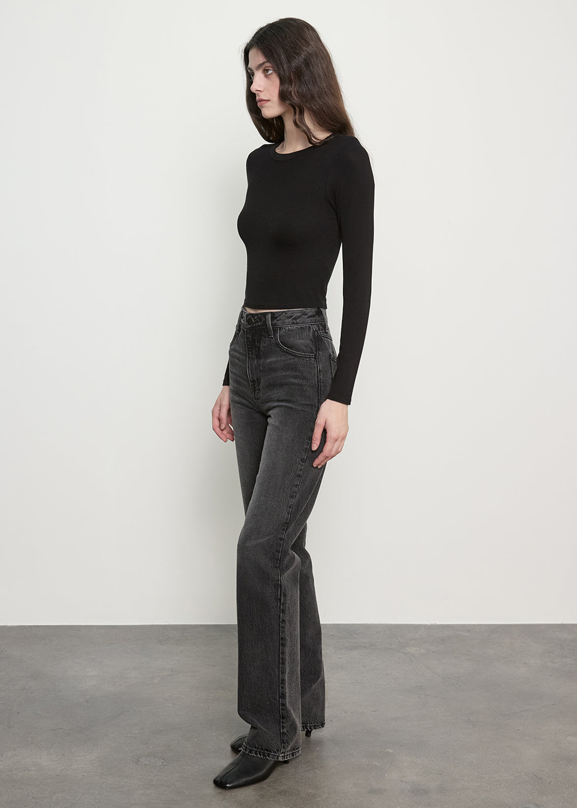 Fluid Silk Rib L/S Tuck Top | Black