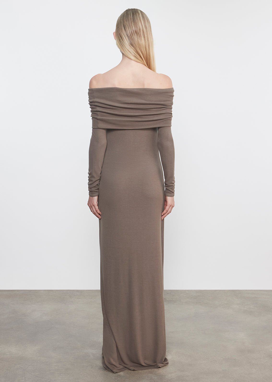 Silk Rib Off-Shoulder Fluid Dress | Mushroom