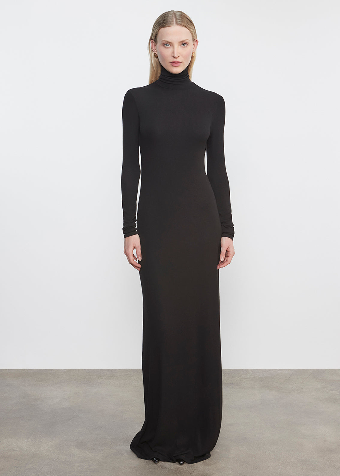 Silk Rib Fluid Turtleneck Dress | Black