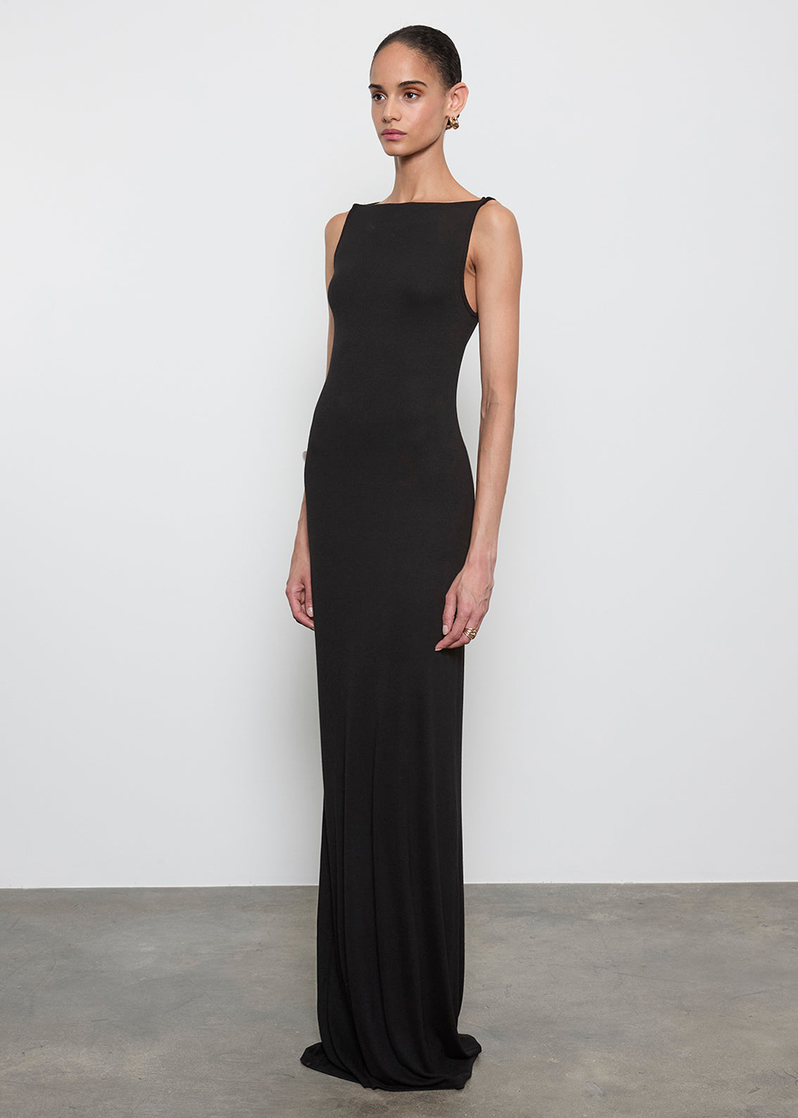 Silk Rib Sleeveless Boatneck Fluid Maxi Dress | Black