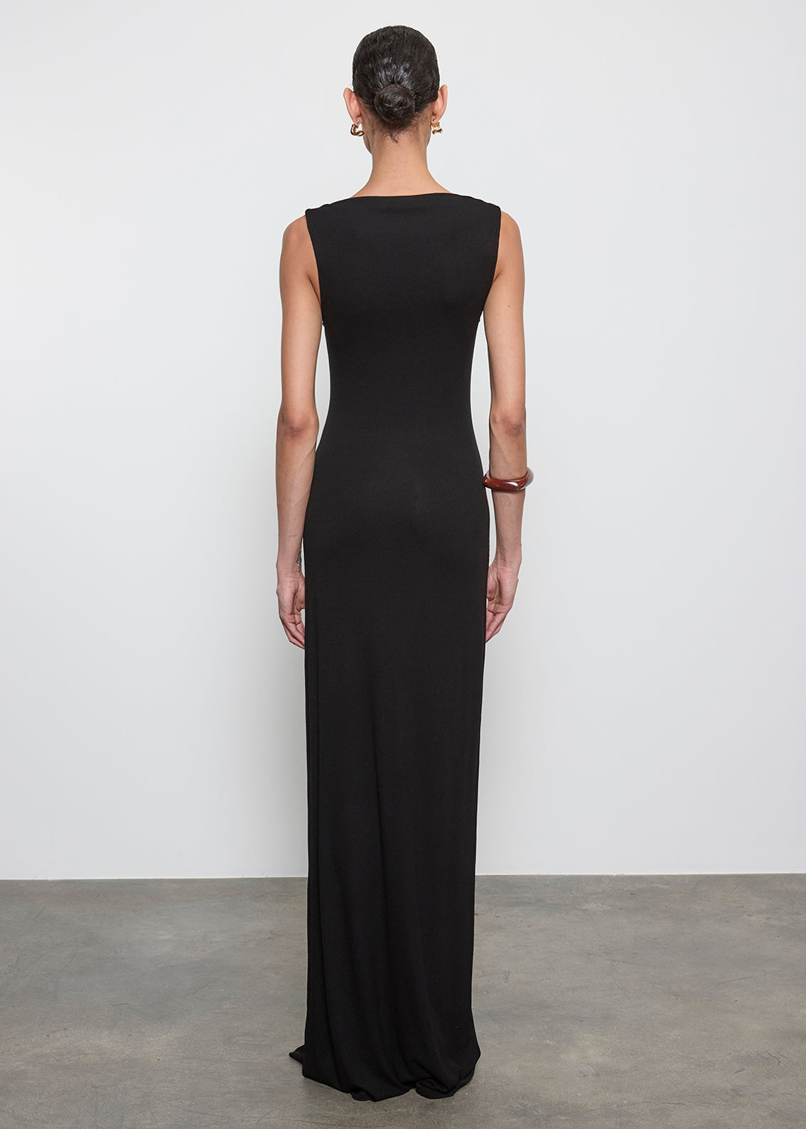 Silk Rib Sleeveless Boatneck Fluid Maxi Dress | Black
