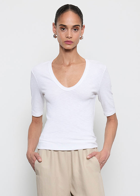 Textured Knit Half Sleeve U | White