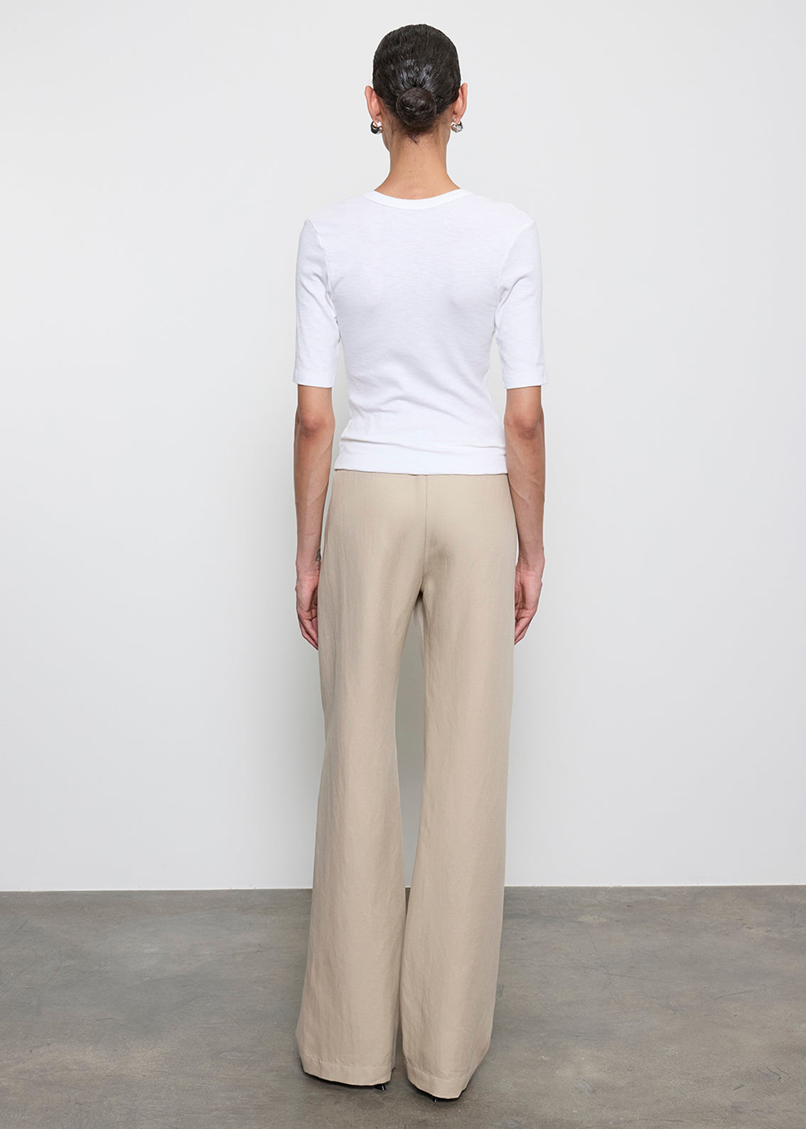 Textured Knit Half Sleeve U | White