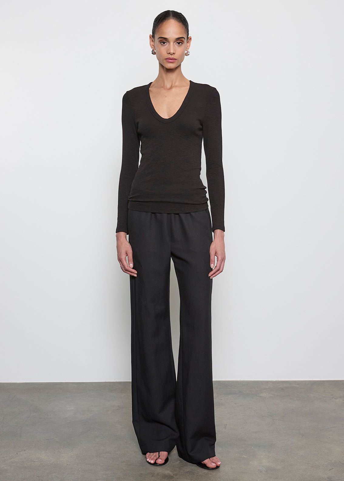 Textured Knit L/S U | Black